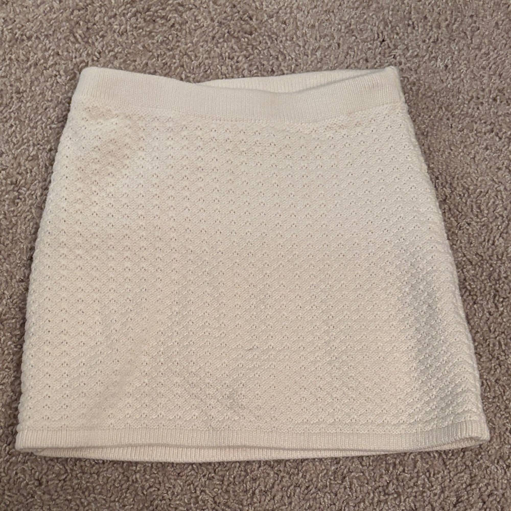 Abercrombie White Knit Skort